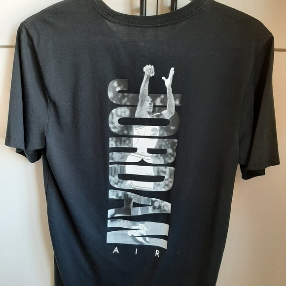 Jordan shirt, size Small - Picture 2 of 2